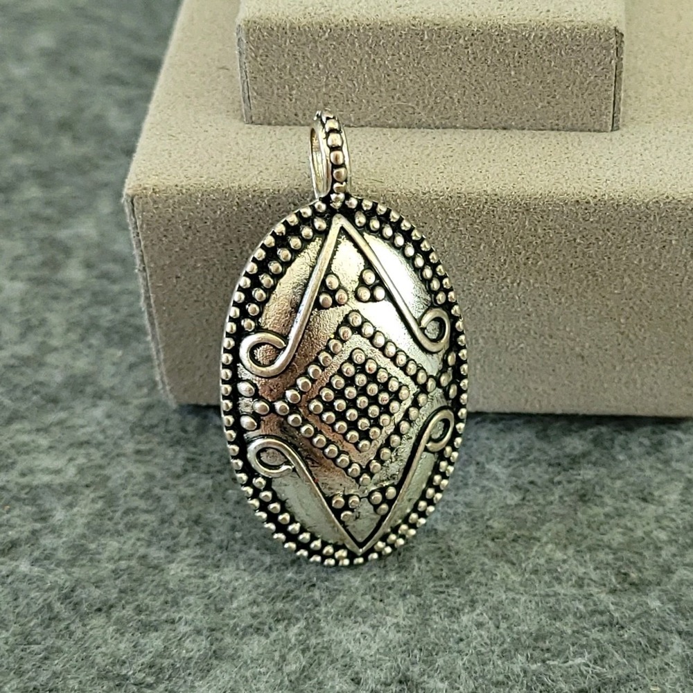 Vintage Silver Tone Oval Pendant Tribal Geometric Raised Dot Boho Statement